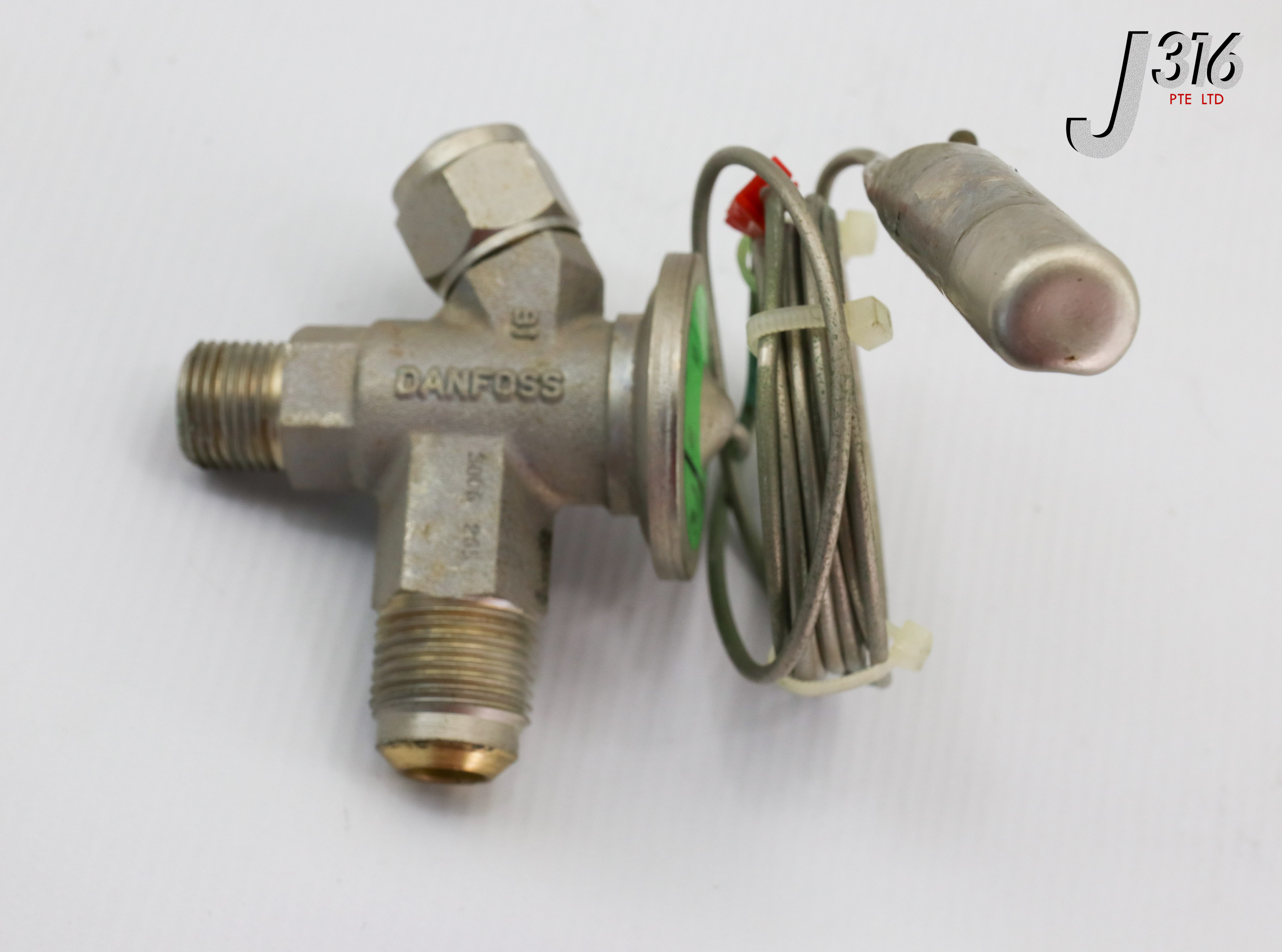 19918 DANFOSS THERMOSTATIC EXPANSION VALVE R22 TX2 J316Gallery